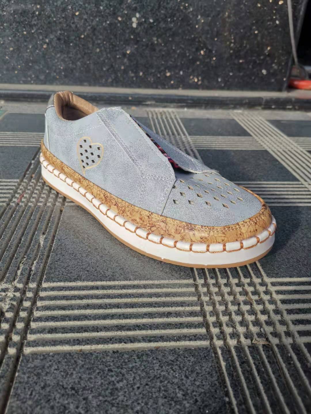 Comfortable Breathable Flat Casual Shoes for Women