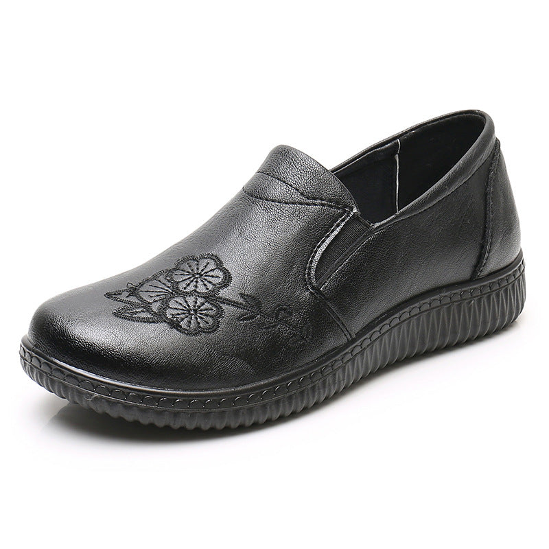 Comfortable Soft Sole Flat Shoes for Older Women
