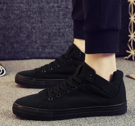 Casual Sneakers, Athletic Shoes, and Skate Shoes