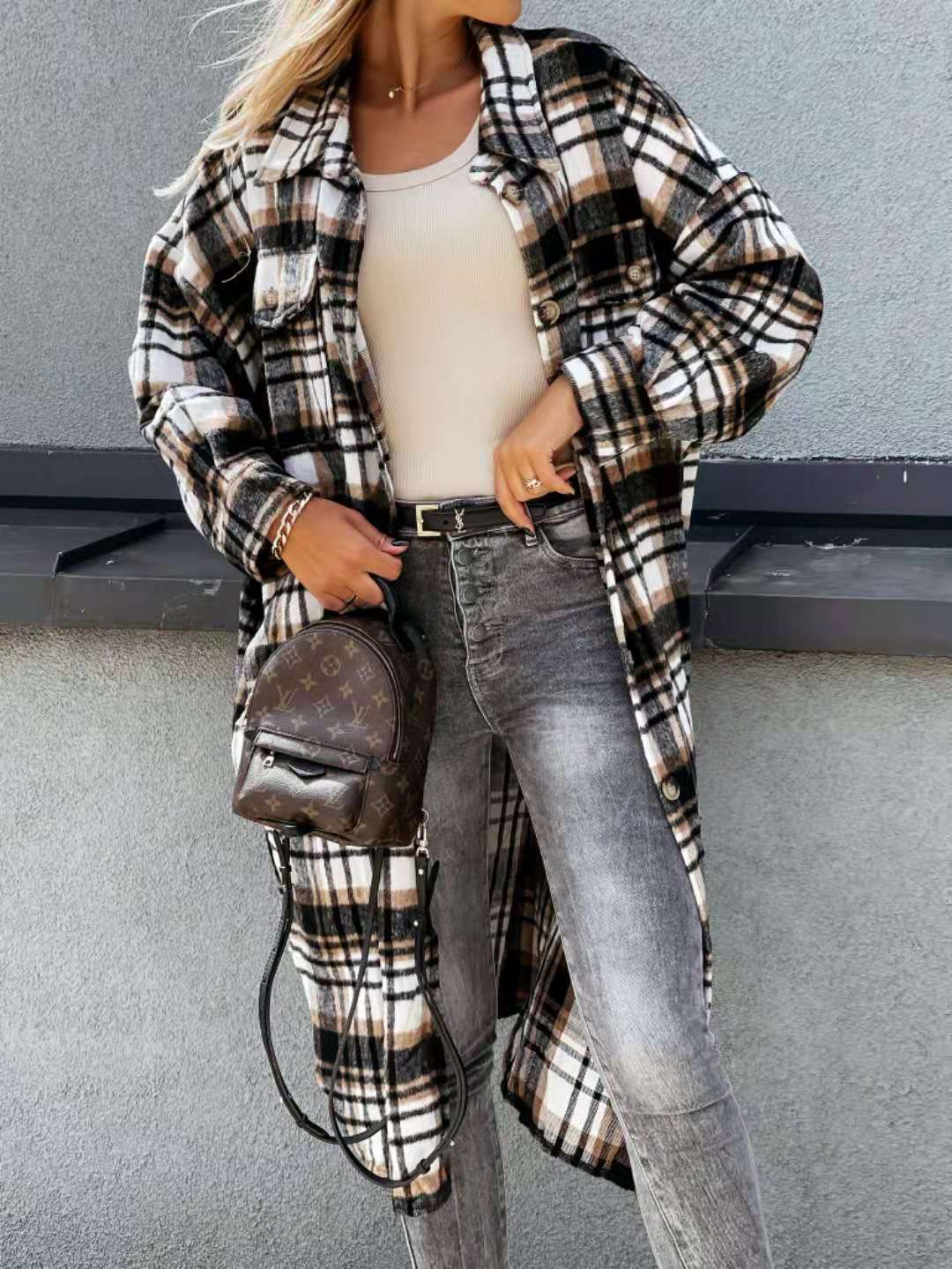 Women's Lengthened Plaid Shirt Jacket - New Style