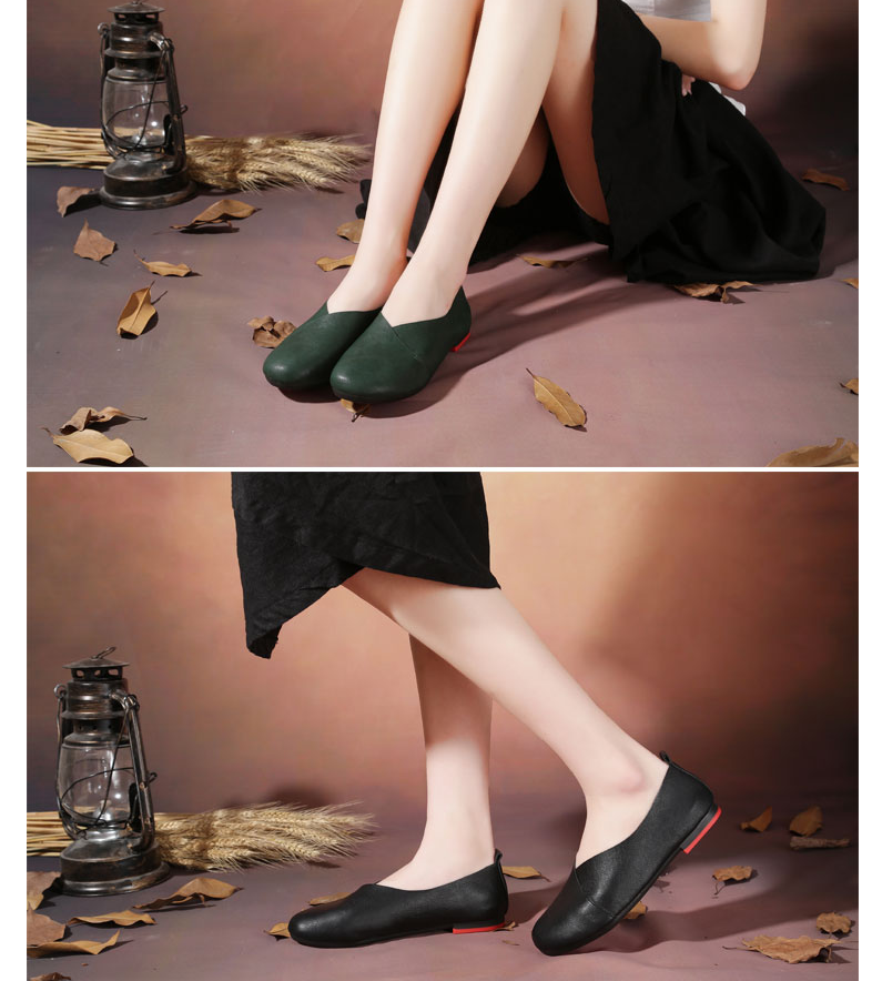 Flat Round Toe Soft Leather Shoes for Women